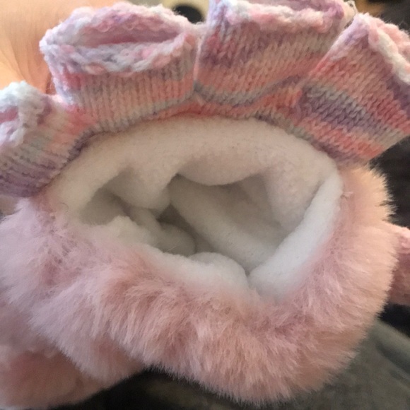 CHILDREN’S PLACE | Mittens/Fingerless Cat Gloves - Picture 2 of 4